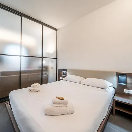 Casa Carlotta Porta Borsari * Βερόνα