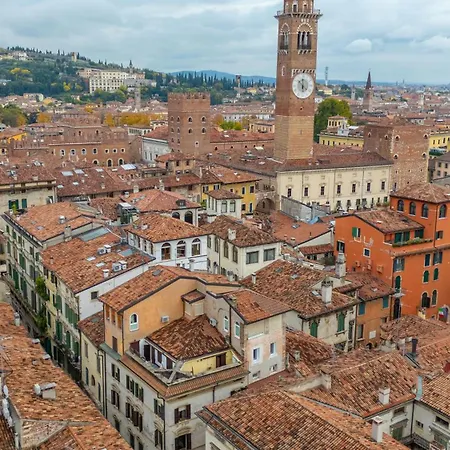 Apartment Casa Carlotta Porta Borsari Verona